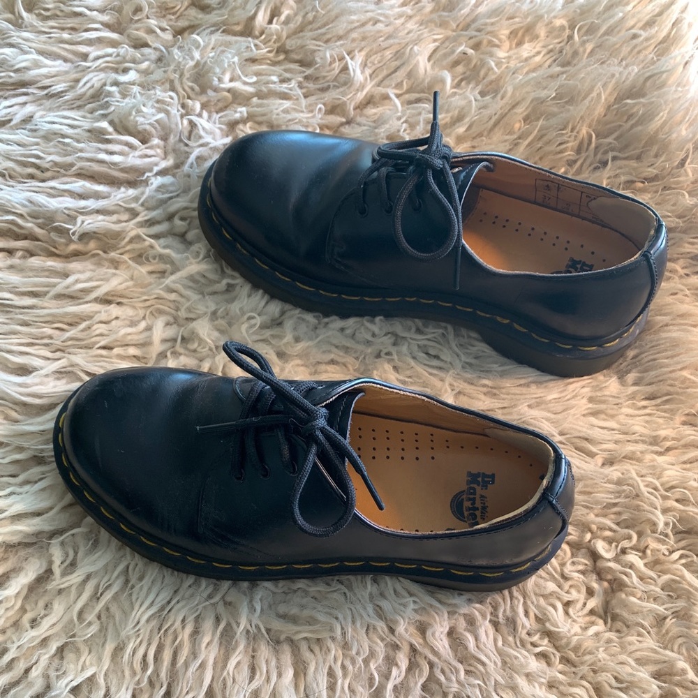 Dr Marten 1461 Black Smooth Women’s size 6